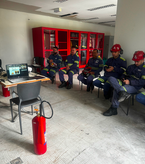 Capacitação em Normas Regulamentadoras (NR10, NR11, NR18, NR20, NR23 e NR33)